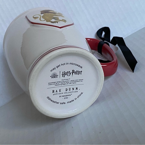 Harry Potter Gryffindor Mug New Rae Dunn NWT Coffee Tea Shield Ceramic Gift - Picture 4 of 15